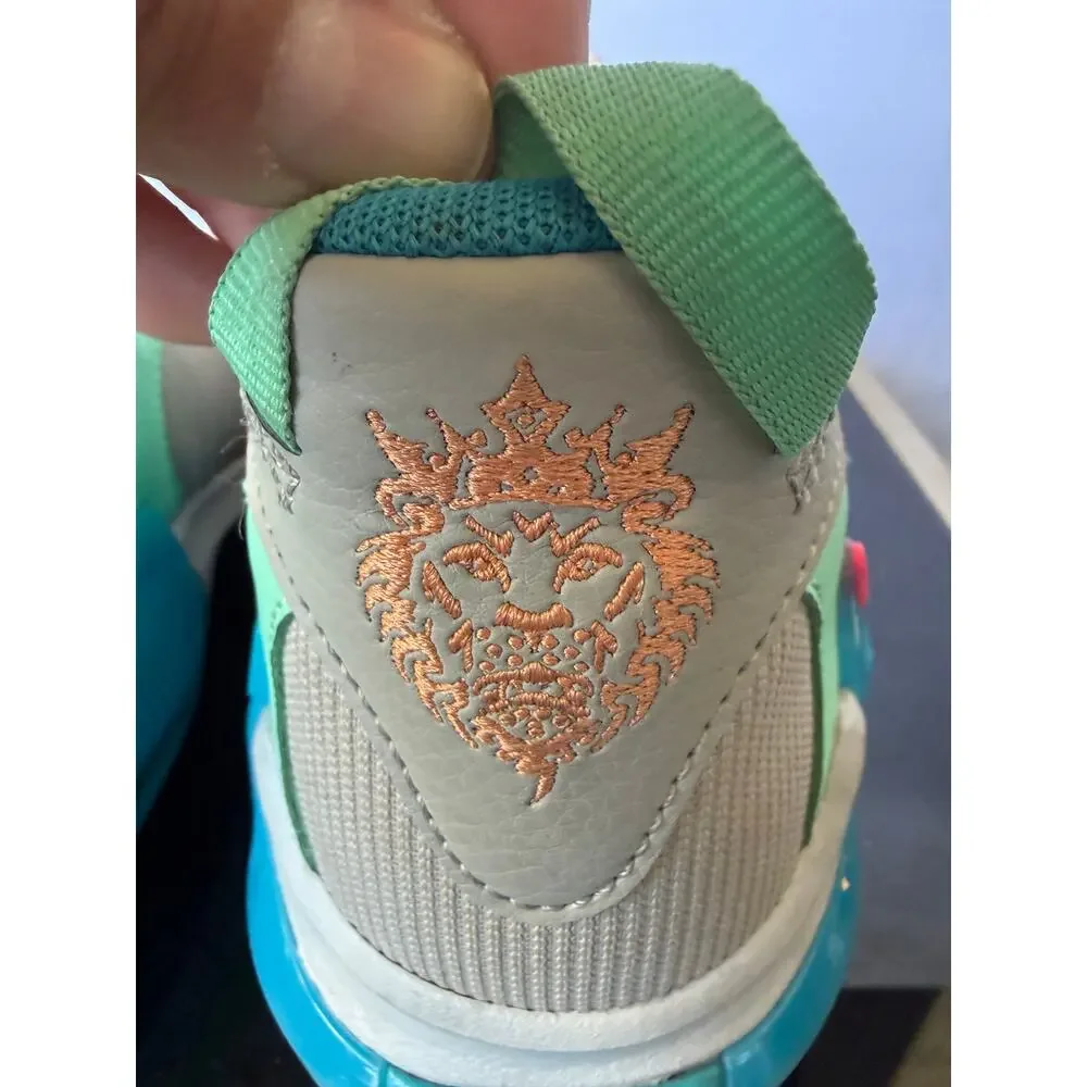 Nike‎ LeBron Witness 7 Basketball Sneakers in Grey Fog Multi Color- Size 6Y